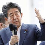 ​Японы Ерөнхий сайд асан Абэ Шинзо буудуулж, эмнэлэгт хүргэгжээ