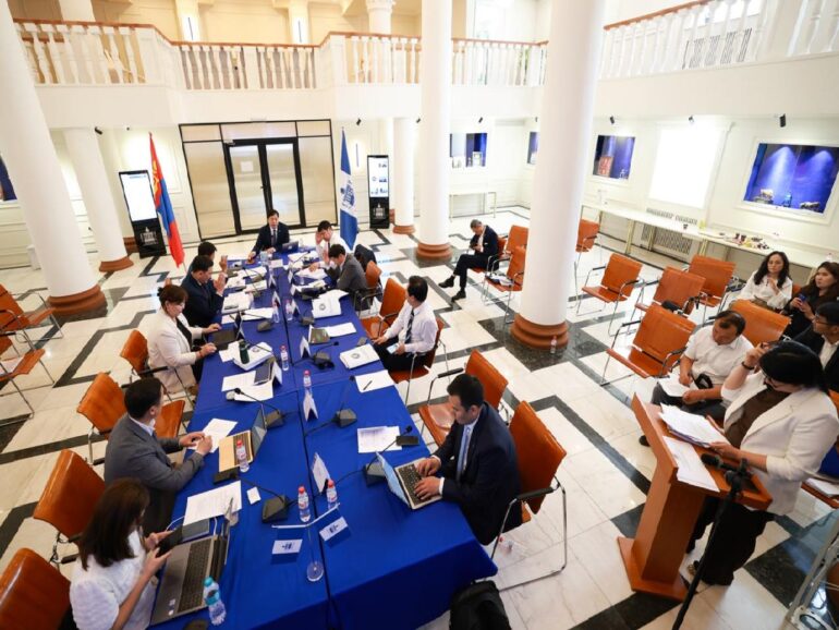 large-6863afa0dceb081e87ba5489