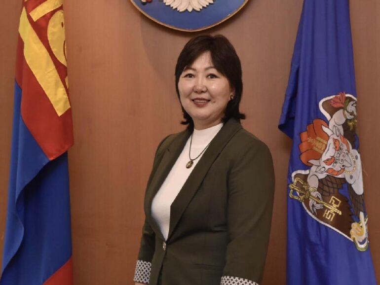 large-686e346cdceb081e87ba5544