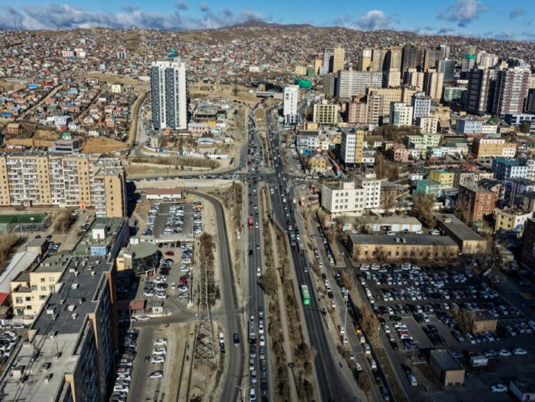 large-69096363f9b047338a080e7a