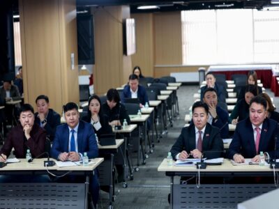 large-690c614af9b047338a080e85