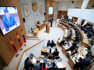 large-68ccdfdcf9b047338a080d7d